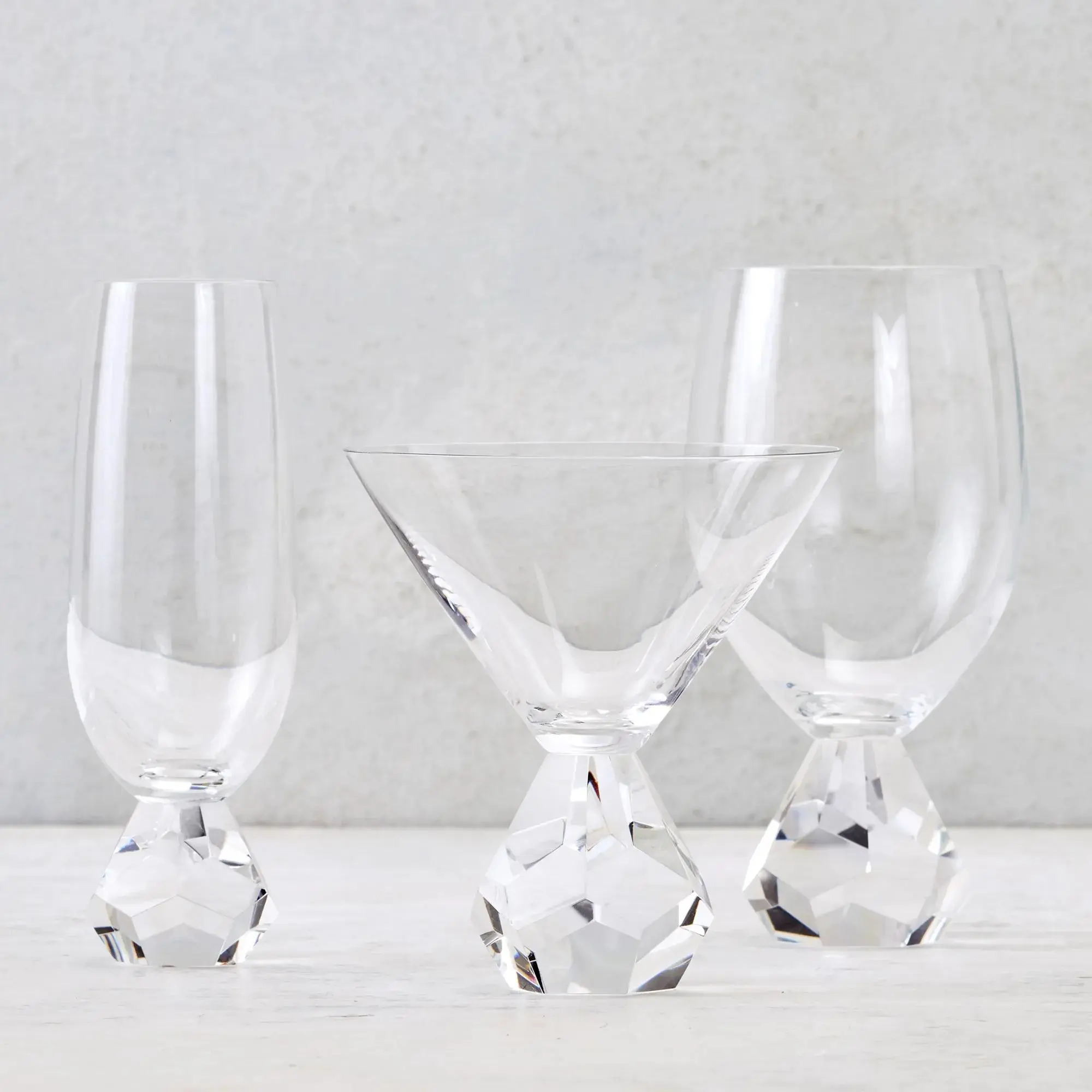 Z Gallerie Dioptre Stemware Sets, Kitchen Drinkware Including Stemless Wine Glasses, Stemless Wine Glass, Party Wine Glasses, Glass Cups