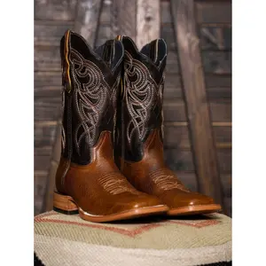 Monarch: Men Grizzly Honey Square Toe Boots