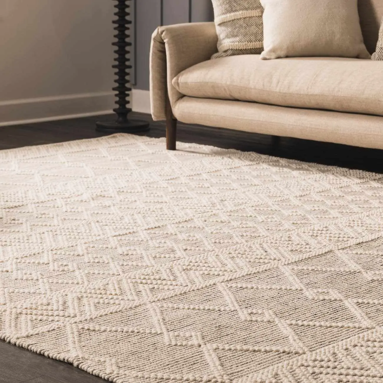 Whittington Wool Cozy Area Rug, Decorative Household Textile Carpet for Living Spaces