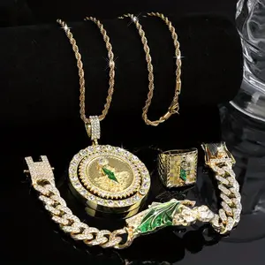 4Pcs San Judas Tadeo Pendant Necklace Bracelet Ring Set - Rotatable San Judas Portrait Pendant, Sparkling Cuban Link Chain, Unisex Religious Symbol Jewelry Gift for Daily and Party Wear