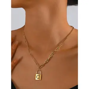 1 Pc Fashionable and Creative Lock Letter Pendant Necklace Stainless Steel Splicing Chain for Women's Daily Wear