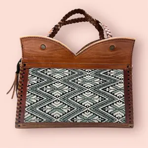 Sanandrez Embroidered Leather Bag