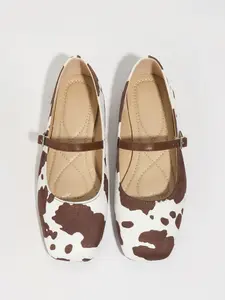 Fashion Women's Vintage Classic Square Toe Mary Jane Shoes, Cow Pattern Strap Buckle Single Shoe, Comfortable Flat Ballet Flats, Cow Print, Unique Cow Print