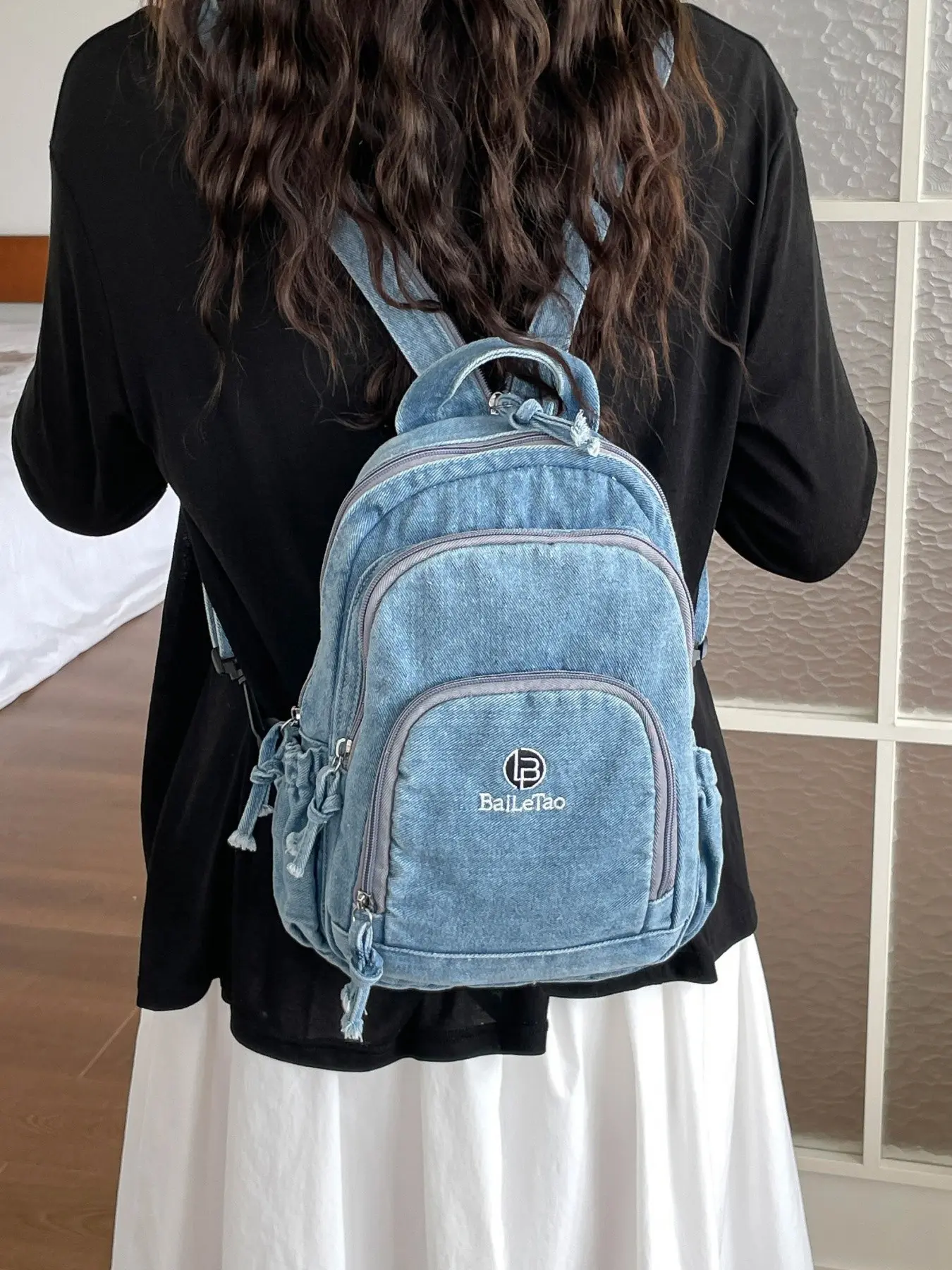 2026 New Vintage Washed Denim Mini Backpack, Multi-Pocket Casual Small Backpack, Student Daily Commute Travel Bag, Everyday Backpack, Multi Functional Backpack, All Seasons