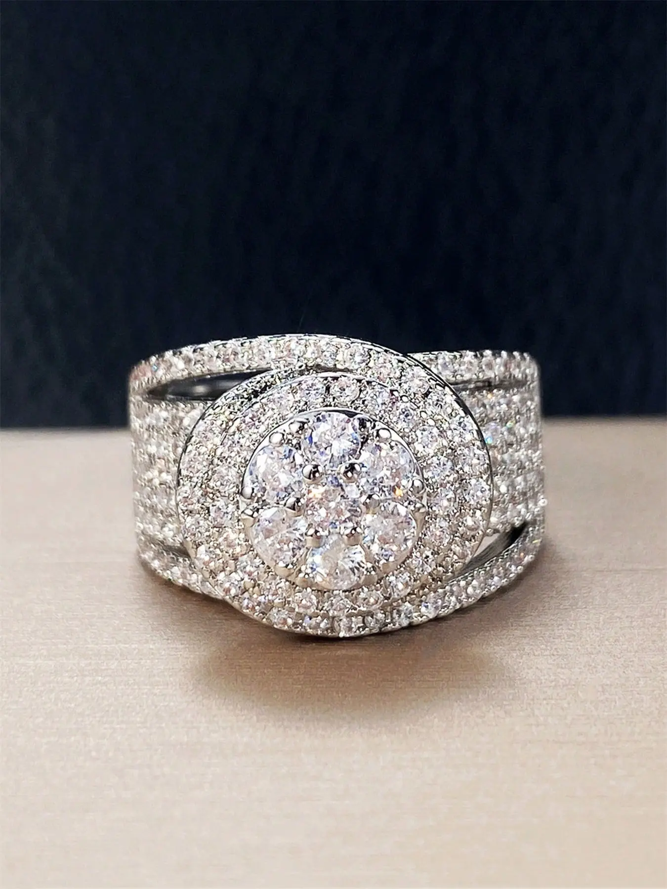 1 PC Elegant Cubic Zirconia Ring Wedding Promise Rings For Women For Wedding Engagement Anniversary Party Jewelry Bridal Engagement Jewelry Valentine's Day Gift
