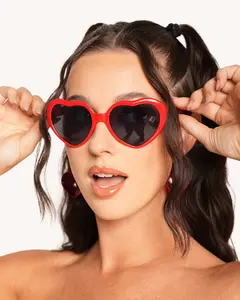 Lovesick Diffraction Glasses