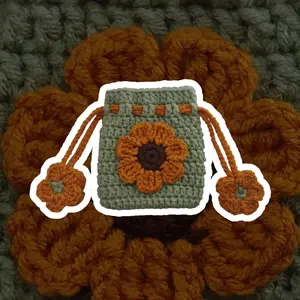 Sunflower Crochet Drawstring Pouch Handmade Sunflower-Themed Pouch with Mini Flower Drawstring Ends Cozy Whimsical & Aesthetic Design