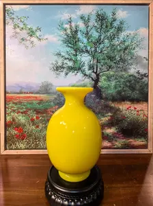 Handcrafted  Glazed Glass 《Chicken Oil Yellow vase》 Home Decor Ornament, Height=8 1/4"