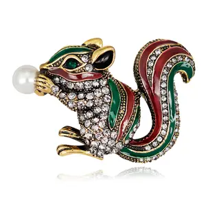 Cute Cartoon Squirrel Shape Enamel Brooch for Women Girls Bag Coat Supplies