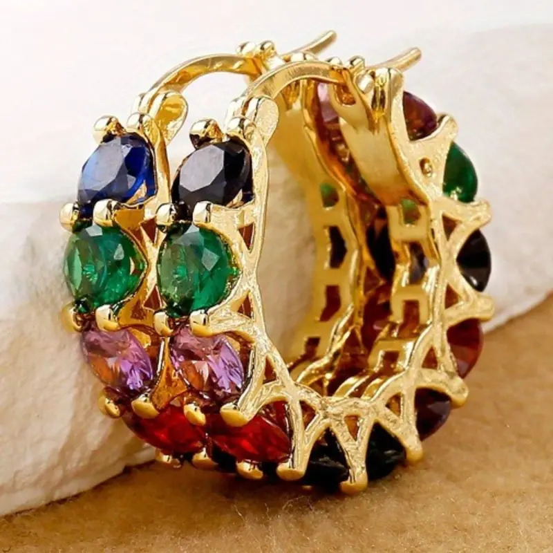 Fashion Colorful Cubic Zirconia Round Hoop, Copper Inlaid Zircon Statement Earrings, Simple Elegant Women's Daily Commute Trendy Jewelry, Versatile Stylish Ear Hoops Gift, Fashionable Hoop Earrings