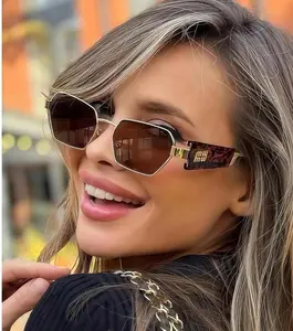 Retro Hexagon Sunglasses for Women Men 2025 Trendy Fashion Rectangle Metal Designer Sunglasses with Stylish Leopard Trim