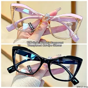 Ultra-lightweight, blue-light-blocking PC frames—featuring an avant-garde, stylish design that employs a chic two-tone splicing technique to showcase the elegant texture of pink and transparent hues.