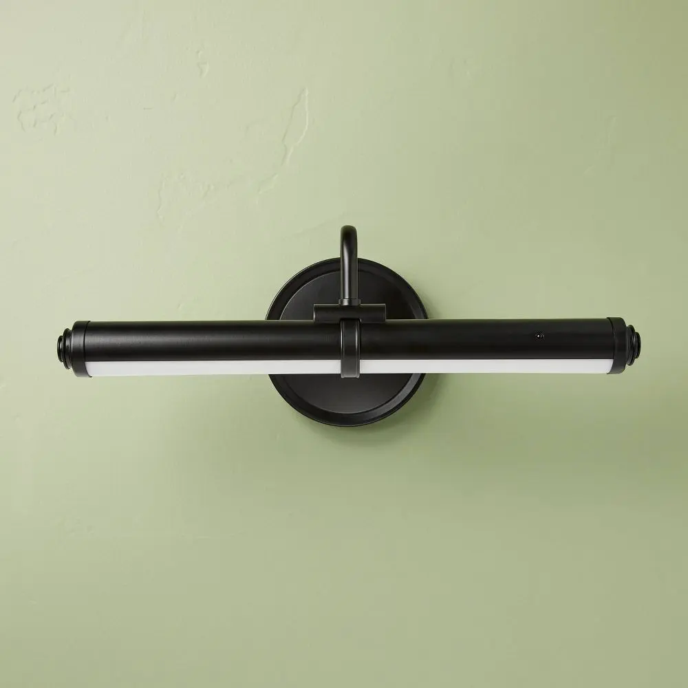Gallery Light - Hearth & Hand with Magnolia