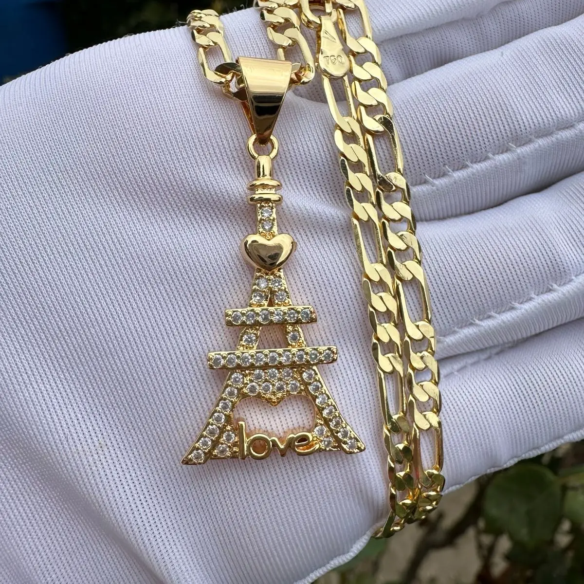 Elegant Paris Love Necklace for Women - Perfect for Any Occasion