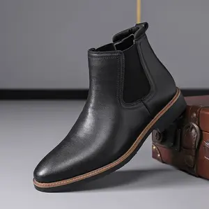 Men’s Western cowboy boots, square-toe Chelsea ankle boots—casual, retro, stylish, classic, comfortable, and versatile. Available in khaki and black. Shoes for outdoor and casual wear, closed-toe style.