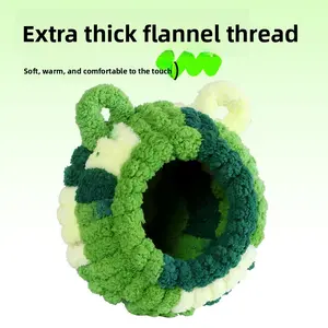 Winter Thickened Fleece Bird Hut - Hanging Breeding Nest for Conures, Lovebirds, Canaries, Finches & Hamsters