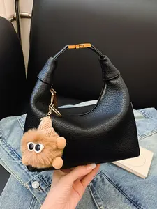 Compact, exquisite, versatile, retro style handbag with cute and personalized texture, simple shoulder bag, fashionable daily niche design crossbody bag, suitable for outdoor shopping, work and commuting, Casual commuting handbag