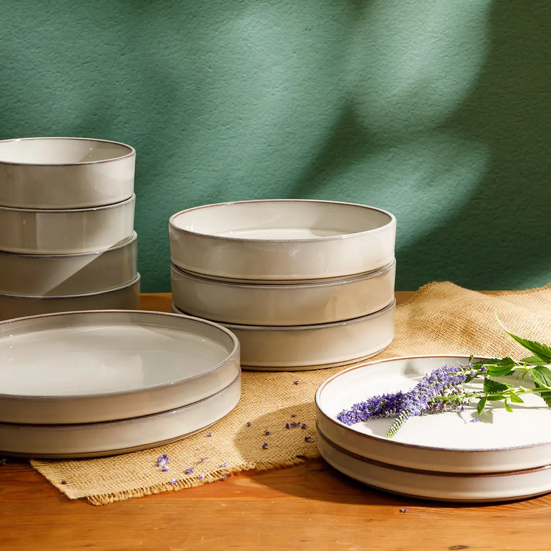 16-Piece Dinnerware Set for 4 - Reactive Glaze Terracotta - Santorini Mist