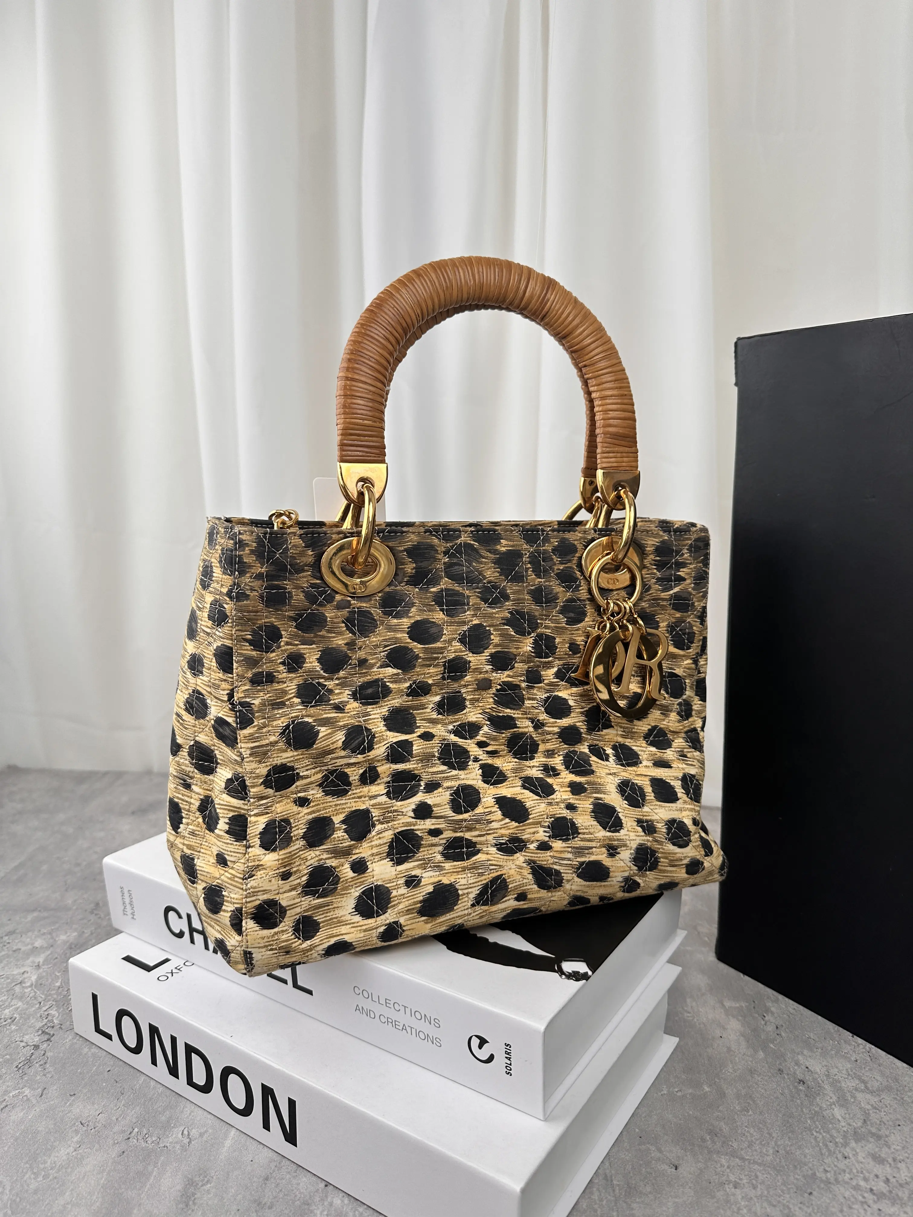 Pre-owned Dior an shown Tote Bags Christian Cannage handbag, leopard print MR18032026A455