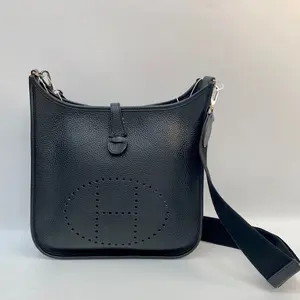 Pre-owned HERMÈS LEATHER Shoulder Bags Hermes Evelyne GM 33 Black Taurillon Clemence Silver Hardware Shoulder Bag [BF 12Z] QQ2773