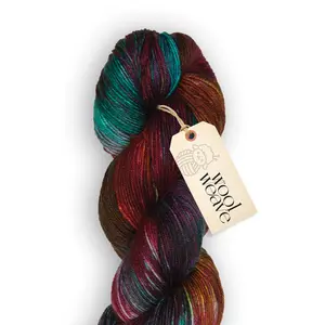 Woolweave Fingering Weight Yarn - Hand Dyed Soft & Durable Yarn for Knitting & Crocheting, 75% Extrafine Merino Wool & 25% Polyamide, 100g Skein, 438 Yards