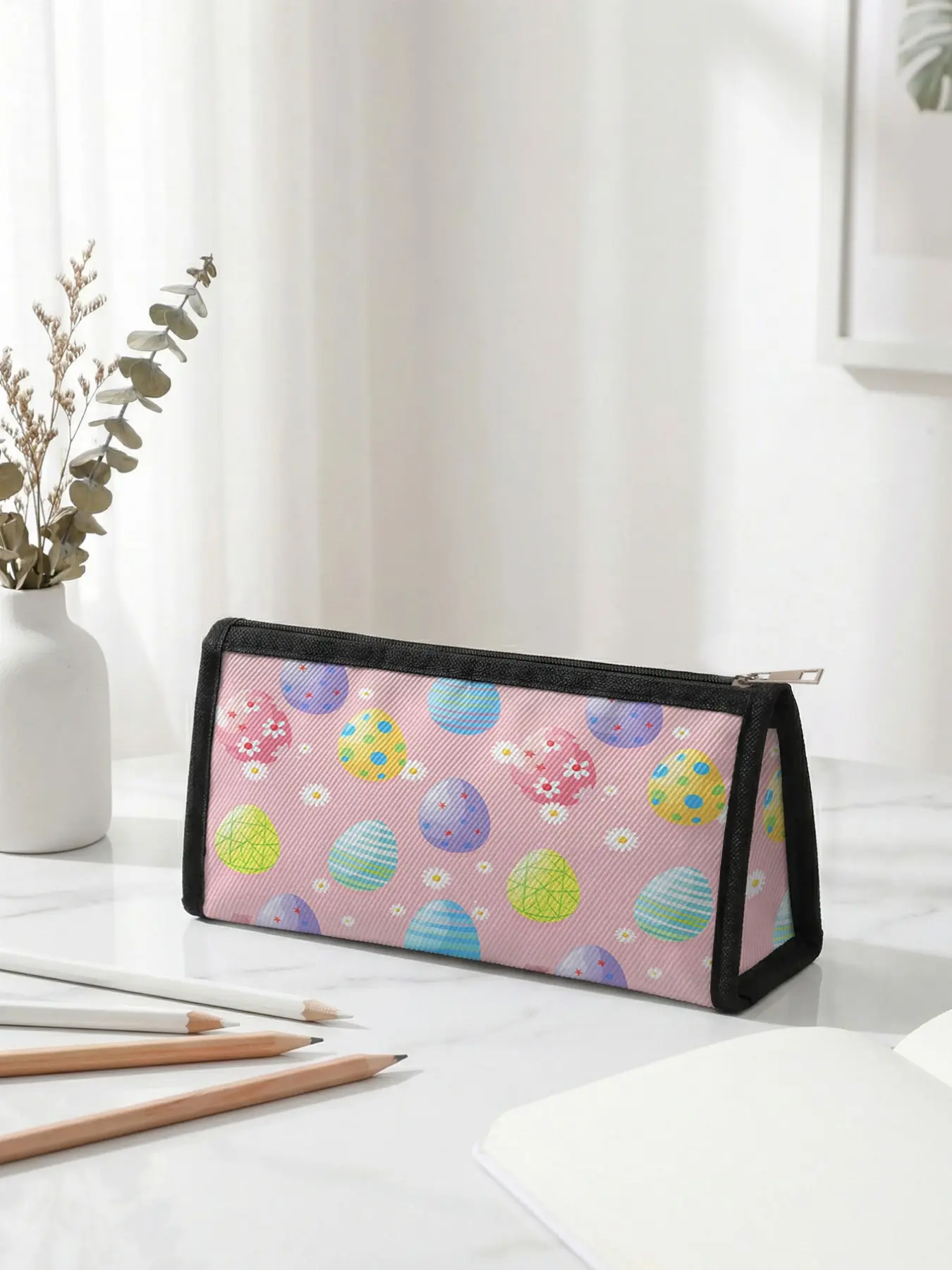 Easter Limited Edition Daisy Pattern Pencil Case, Triangular Capacity Portable Size, Student School Office Storage, Casual Style