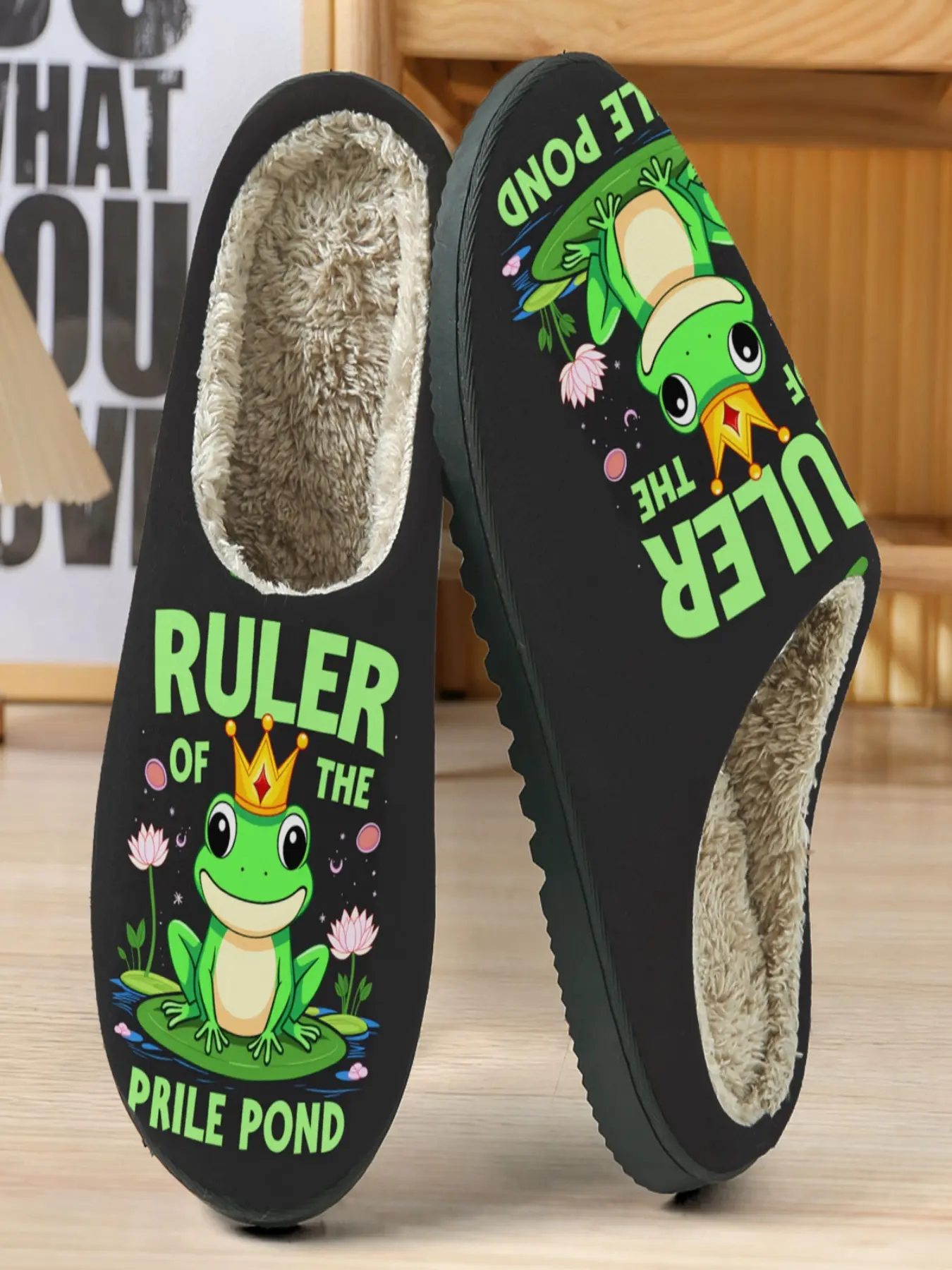 Cute Frog Cotton Slippers, Crown Design, Fluorescent Text, Plush Lining, Casual Home Wear for Kids, Fall & Winter, Indoor Slippers