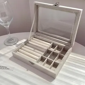 Jewelry box with nine-grid velvet dust-proof design, anti-oxidation jewelry box, essential for organizing and storing earrings, rings, and necklaces, Jewelry Storage Box