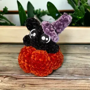 Plush Pumpkin Kitty Toy