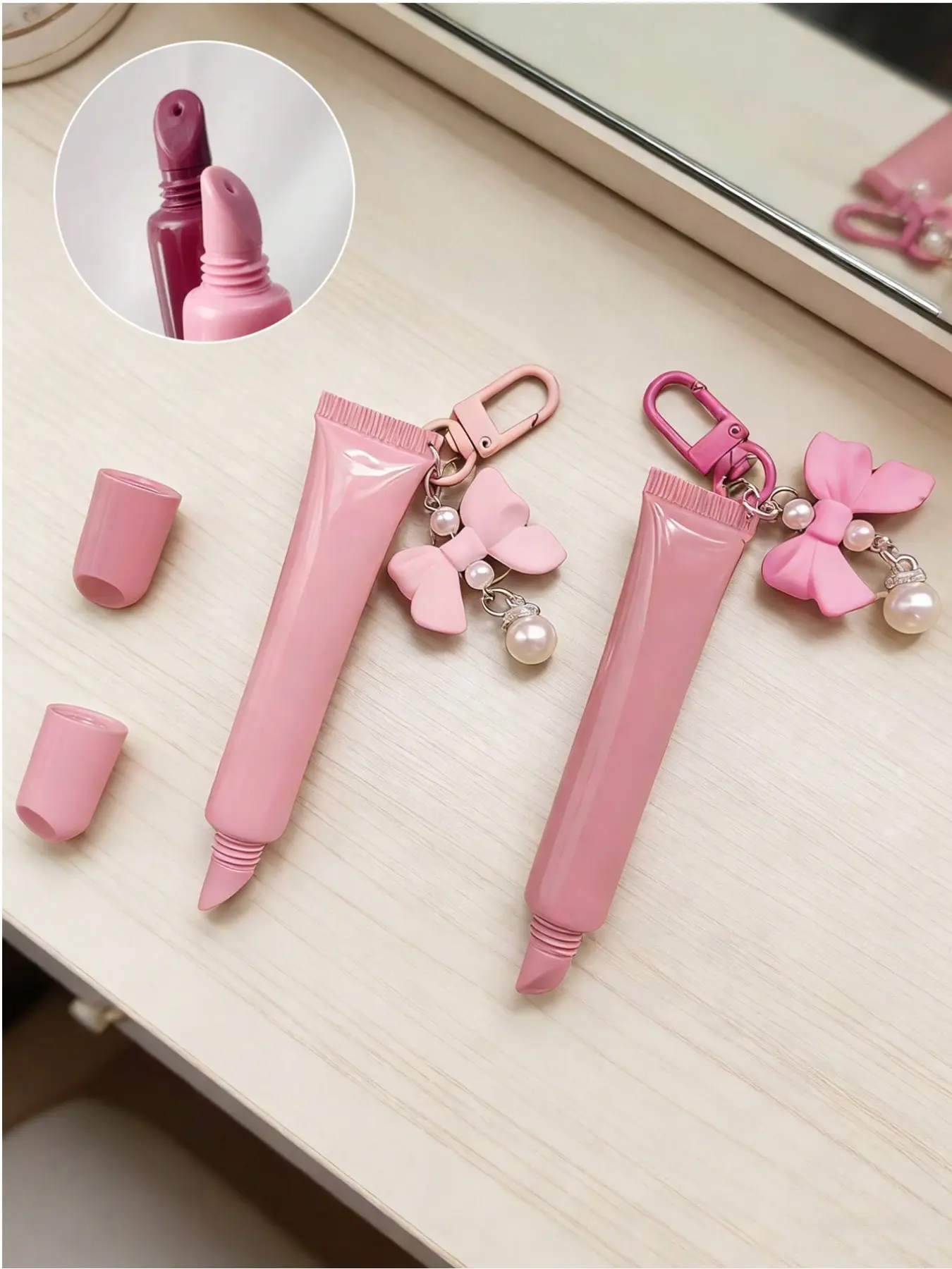 Squeeze lip gloss tube with bow and pearl pendant, refillable lip gloss tube, empty foundation concealer tube set, soft squeeze lip gloss tube, multifunctional lipstick refill container, essential fashionista gift, suitable to give to a girlfriend