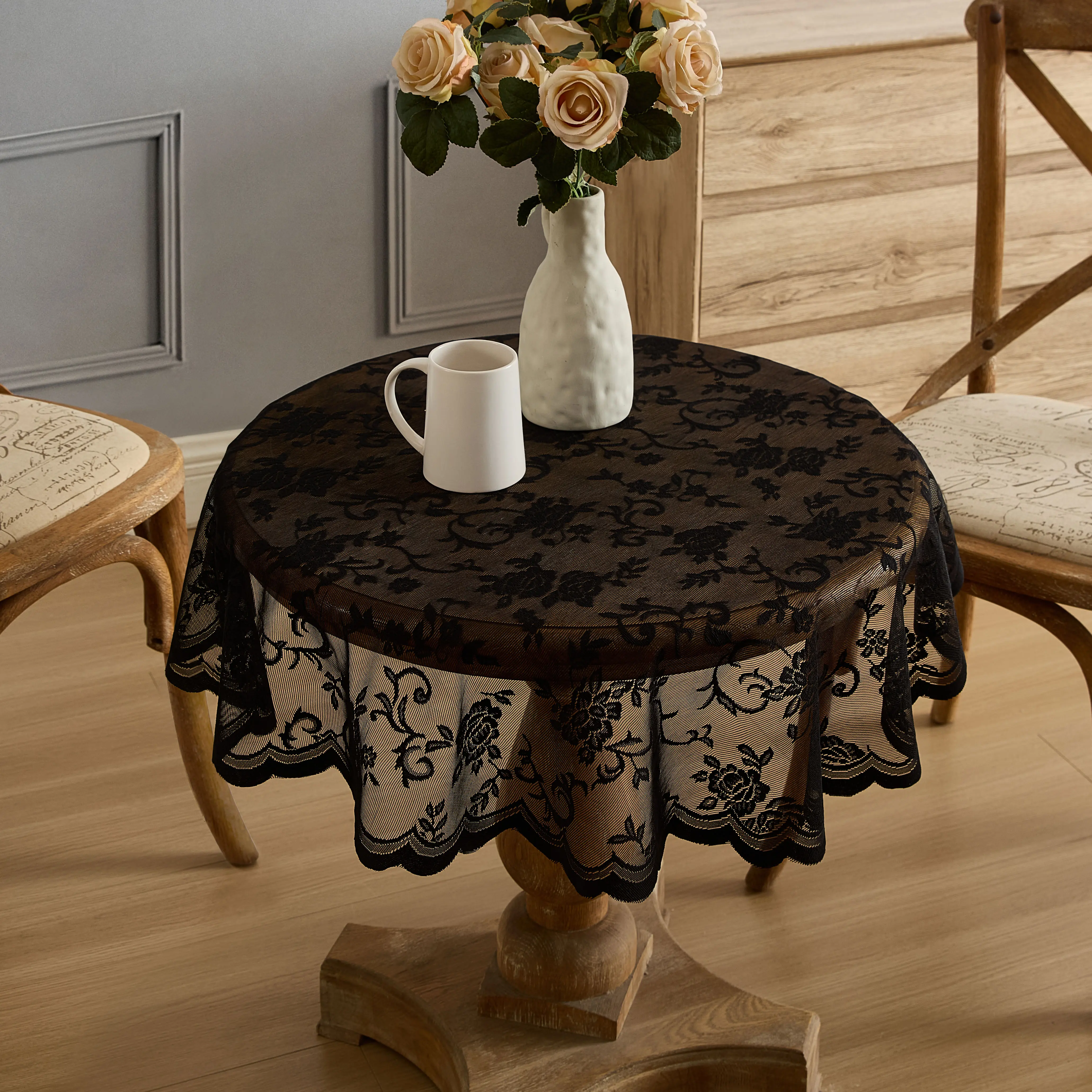 HLC.me Harper Floral Lace Fabric Scalloped Tablecloth Premium Lace Classic Pattern Wrinkle-Free Versatile for Various Occasions Easy to Coordinate with Any Theme or Dining Room Decor