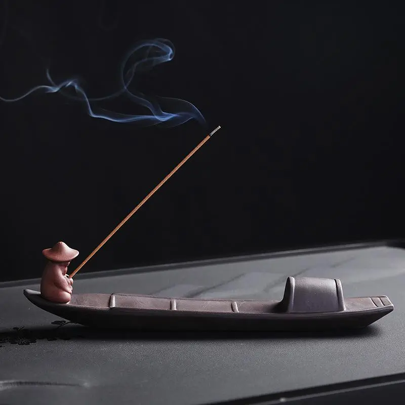 Boat Design Incense Holder, 1 Count Ceramic Creative Decorative Incense Burner without Incense, Incense Stand Desktop Ornament for Home Bedroom, Home Fragrance Decor, Bakhoor Incense Burners