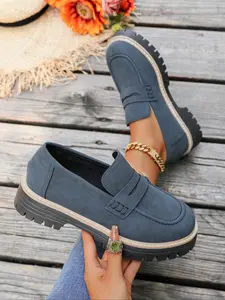 Women's Thick Sole Loafers, Comfortable Wide Fit Round Toe Slip-On Casual Flats, Modern Style All Season Footwear