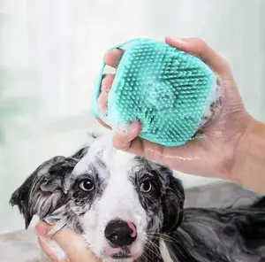 Pet Bath Brush, Silicone Massage Brush withShampoo Dispenser, Ideal Bath Accessoriesfor Dogs & Cats