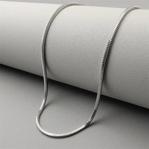 Elegant Silver Snake Chain Necklace – Timeless Style for Every Occasion Summervibes