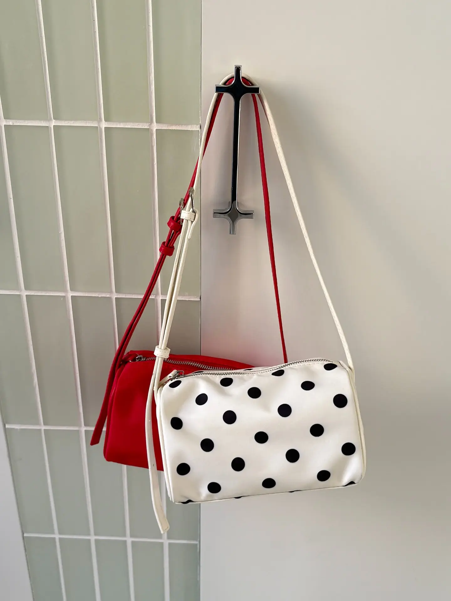 Summer Polka Dot Nylon Fashionable Crossbody Bag, Retro Design, Lightweight, Versatile for Commute, Streetwear, Casual, Shoulder & Crossbody Use, Versatile Shoulder Bags