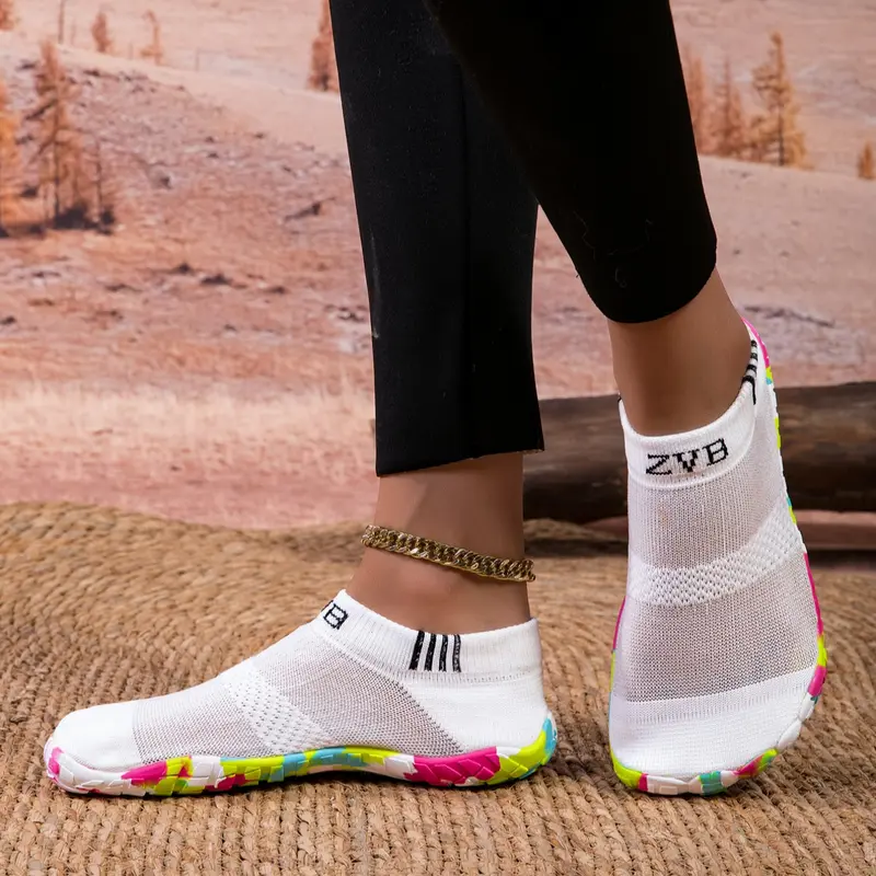 Unisex Beach Outdoor Breathable Wide Toe Water Hiking Shoes, Elastic Knit Fabric Non-Slip Rubber Sole Comfortable Water Footwear