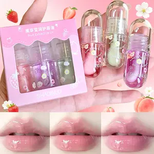 Portable 3-piece transparent lip oil kit. Moisturize and smooth lip lines with fresh fruit aroma. Cute design, ideal daily lip care and party gifts for youngsters.