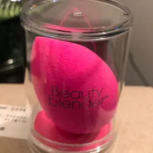 Beauty blender original new