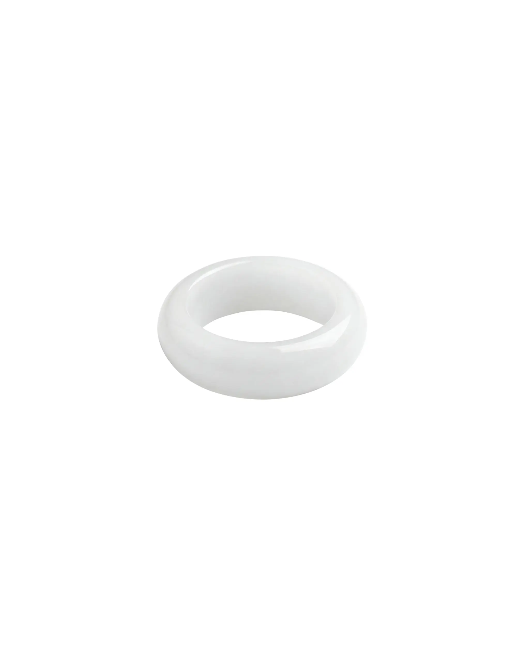 Tee White Jade Ring