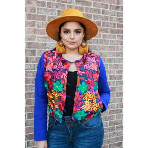 Sophisticated Jacket - Women's Medium Coat with Floral Pattern, Crewneck Style, Comfortable Fit for Casual Outings