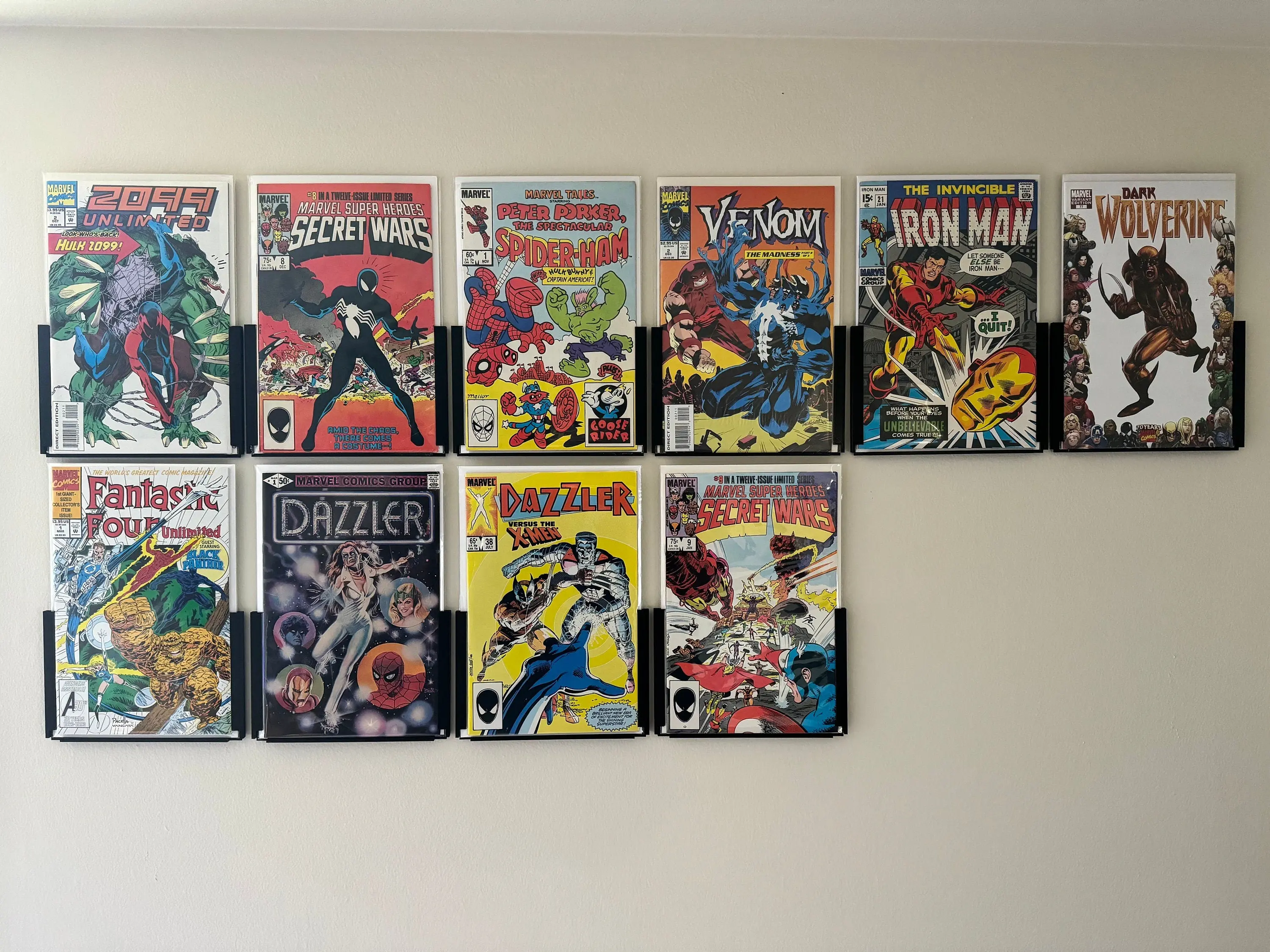 Comic Book Wall Mount Comic Book Wall Mount