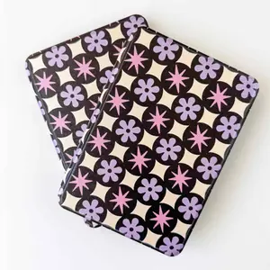 Astro Daisy Kindle Case
