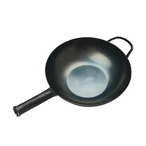 ZhenSanHuan Hand-hammered High-quality Chinese Wok - Iron Handle - Flat bottom Induction Suitable