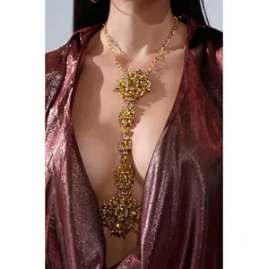 RIGHT IN BETWEEN BODY CHAIN RIGHT IN BETWEEN BODY CHAIN