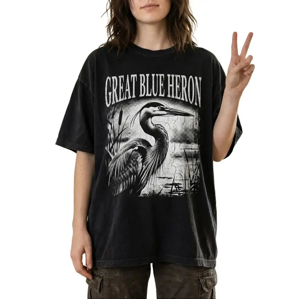 Great Blue Heron Graphic T-Shirt for Men Women, Funny Vintage Animal Tee, Cute Wildlife Shirt, Casual Unisex Cotton T-Shirt, Nature Lover Gift, Gildan 5000 Heavy Cotton Tee