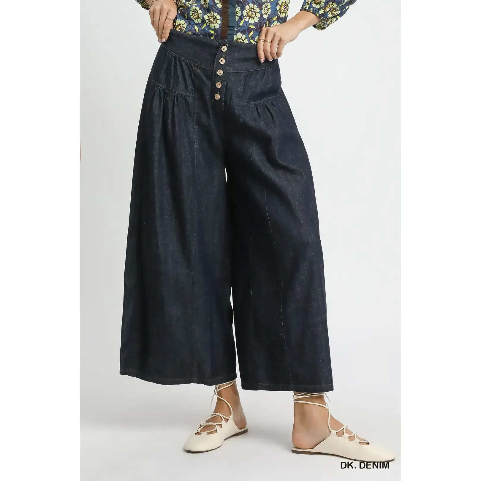 Umgee Stone Washed Wide-Leg Button-Front Culottes