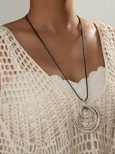Women's Fashion Vintage Geometric Circle Multi-Layer Pendant Necklace, Long Leather Cord Sweater Chain for Fall Winter Jewelry, Leather Rope Necklace, Unique Pendant Necklace