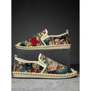 Men's Cartoon Bear Print Athletic Slip On Shoes, Sporty Casual Comfortable Lightweight Walking Shoes, Non-slip Shoes for Daily Wear, Versatile Athleisure Style