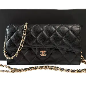 Pre-owned CHANEL caviar leather Crossbody Bags Black GHW Classic Flap Gusseted Wallet